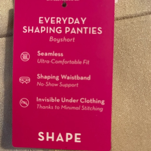 Spanx Oncore everyday shaping panties Boyshort Nude . New with tags . Large - Picture 4 of 8